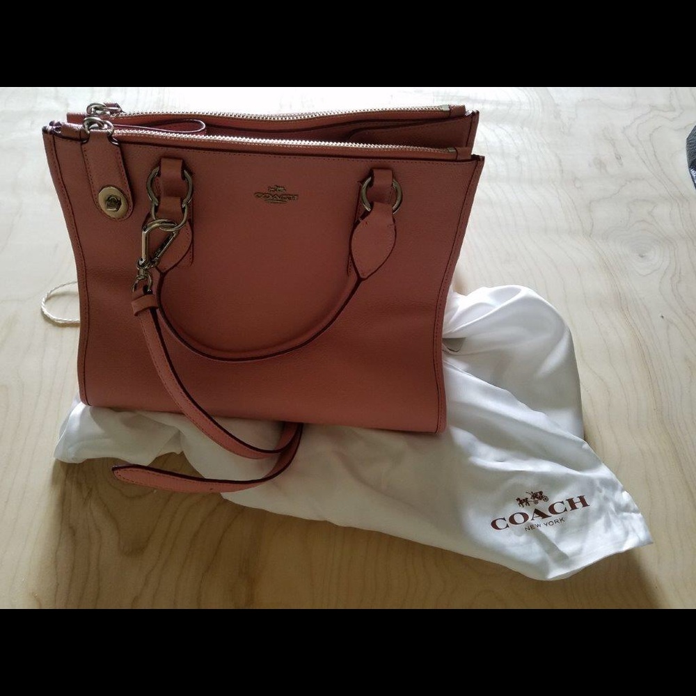 Coach purse